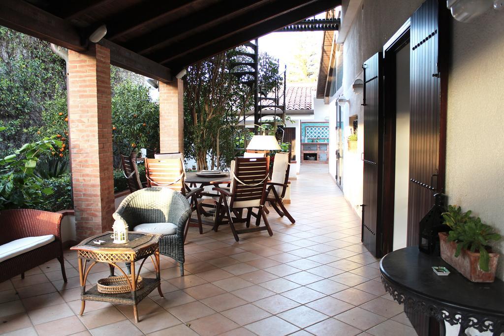 B&B Casa Chinaski Mondello Exterior photo