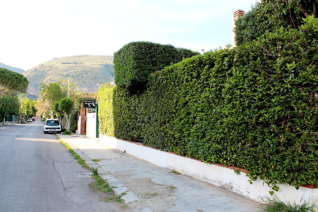 B&B Casa Chinaski Mondello Exterior photo